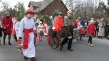 Niedziela Palmowa u franciszkanów w Tychach. Procesja z osiołkiem [ZDJĘCIA]