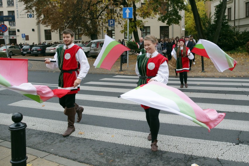 100-lecie III LO im. Unii Lubelskiej w Lublinie. Zobacz zdjęcia z uroczystości