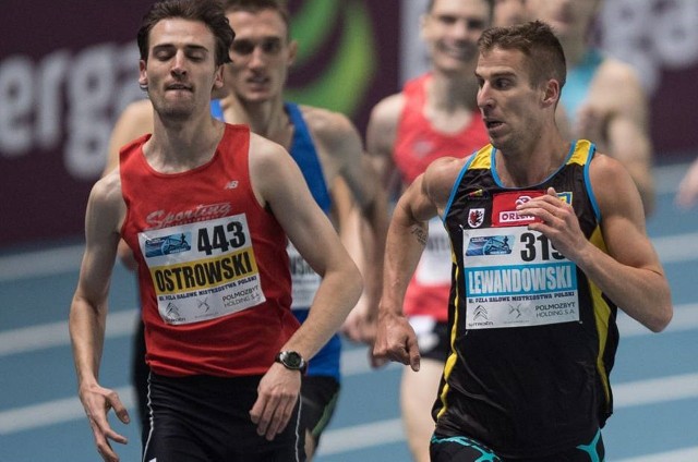 Artur Ostrowski i Marcin Lewandowski w finale biegu na 1500 m.