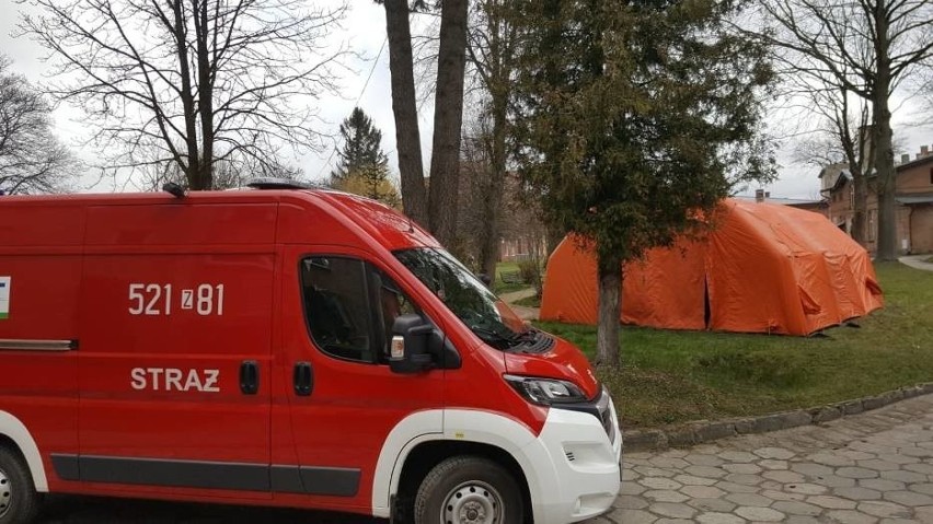 Polowe izby przyjęć przed szpitalami w województwie zachodniopomorskim