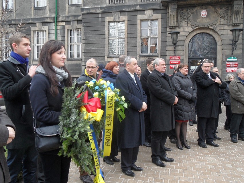 Burmistrz Georg Brüning z Bytomia ma swój plac. To ten przed Urzędem Miejskim