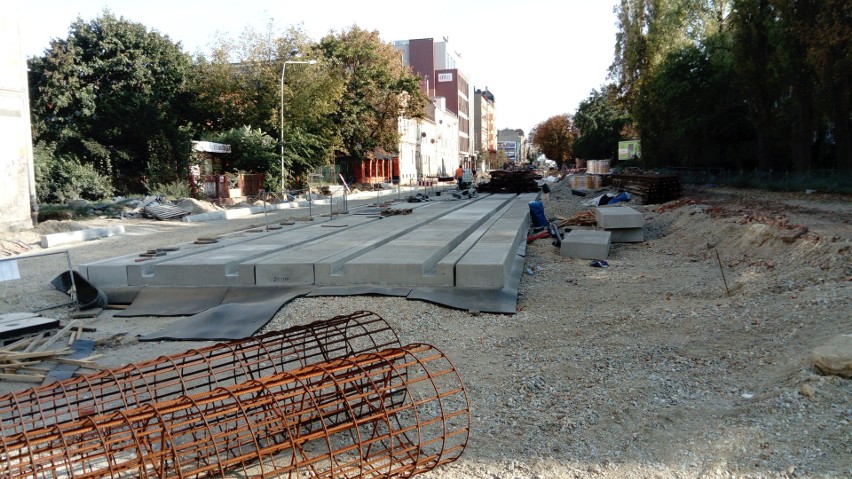 Remont i budowa torowiska na ulicy Hubskiej trwa już 10...