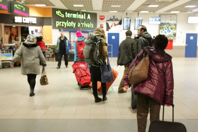Opolski Gwarant straci lotnisko w Katowicach? Zatrudnianie zewnętrznej firmy jest tańsze, ale w żaden sposób nie odbija się to na bezpieczeństwie - ocenia przedstawiciel lotniska.