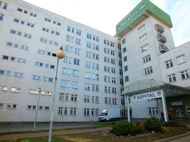 Marek Materek, prezydent Starachowic, proponuje, aby hostel działał przy starachowickim szpitalu
