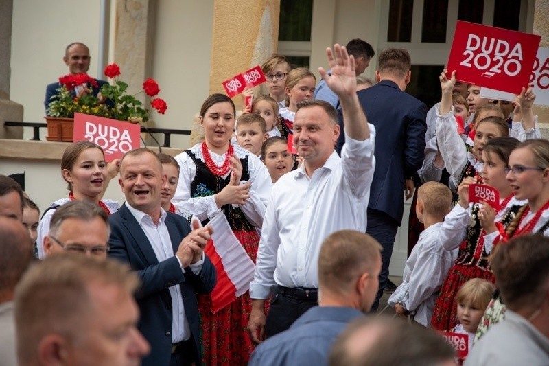 Zdjęcia z 9 lipca, kiedy Andrzej Duda odwiedził Lipnicę...