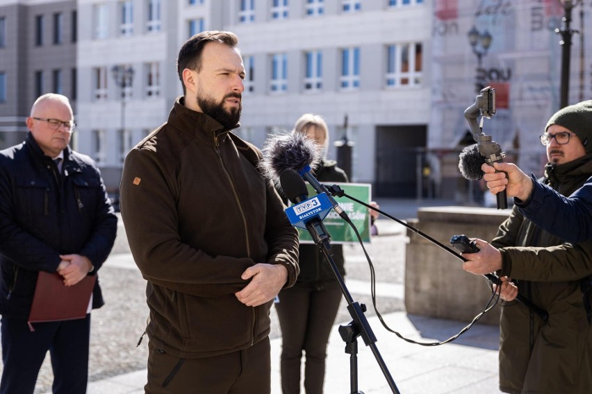 Leśnicy i działacze Solidarnej Polski w obronie polskich...