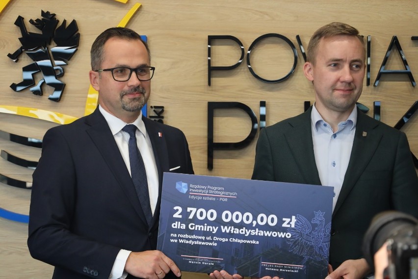 Puck: Ponad 20 milionów złotych dofinansowania dla gmin i powiatu puckiego | WIDEO