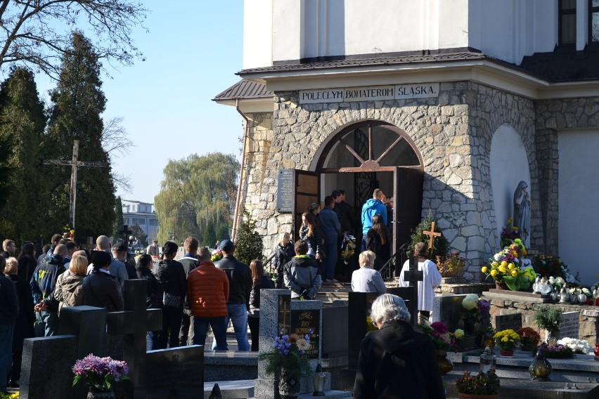 Pogrzeb ofiary wypadku samochodowego w Sosnowcu