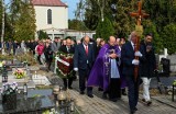 Ostatnie pożegnanie Mariana Zaranka, byłego żużlowca Polonii Bydgoszcz. Na cmentarzu rodzina, przyjaciele i tłumy kibiców