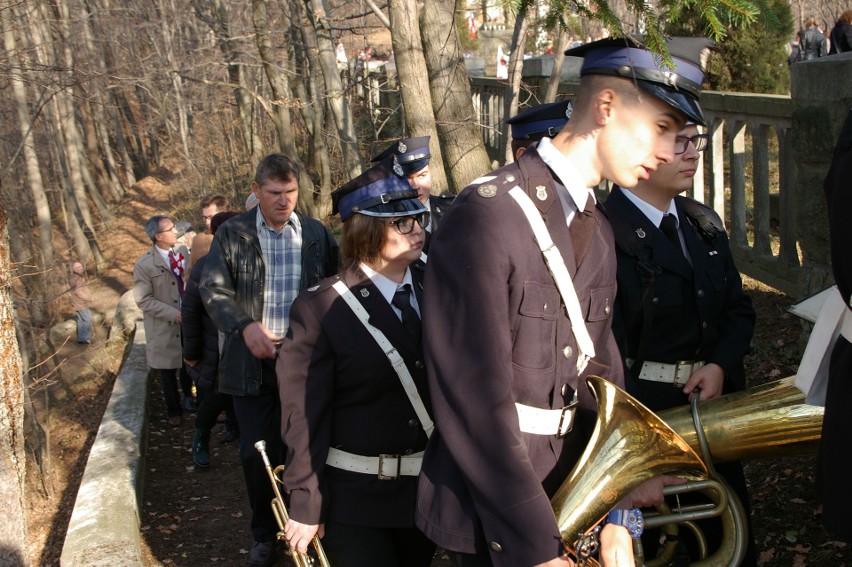 Święto Niepodległości w Gminie Gorlice z mszą świętą na zagórzańskim cmentarzu