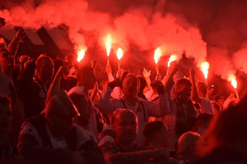 Rosołek czerpie od Ibrahimovicia, ale sodówka mu nie grozi....