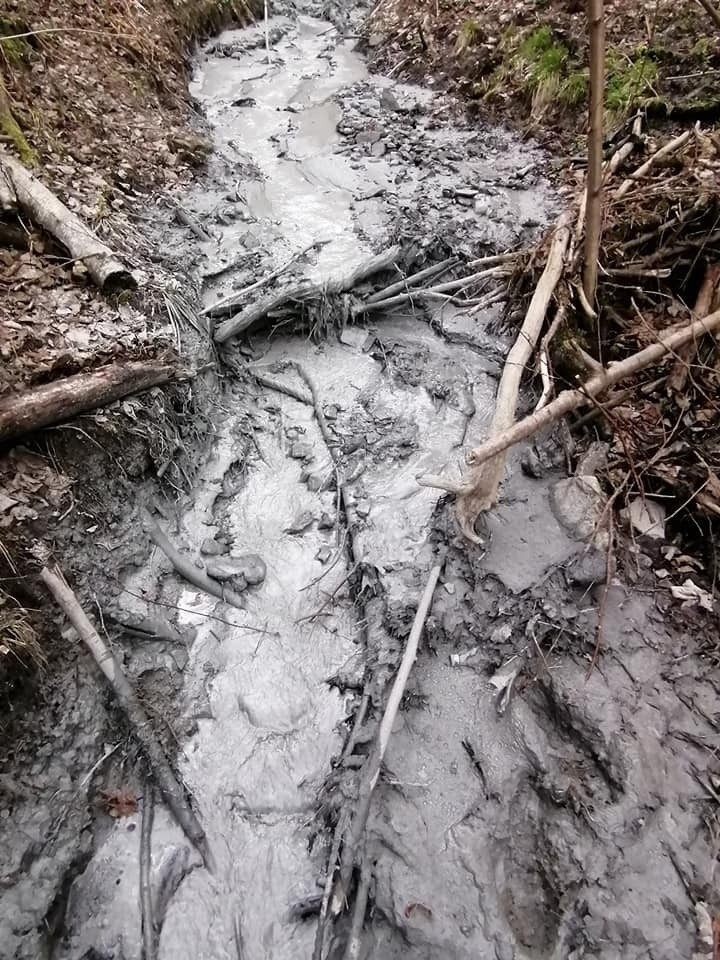 W czasie budowy tzw. obejścia Węgierskiej Górki Soła zostałą...