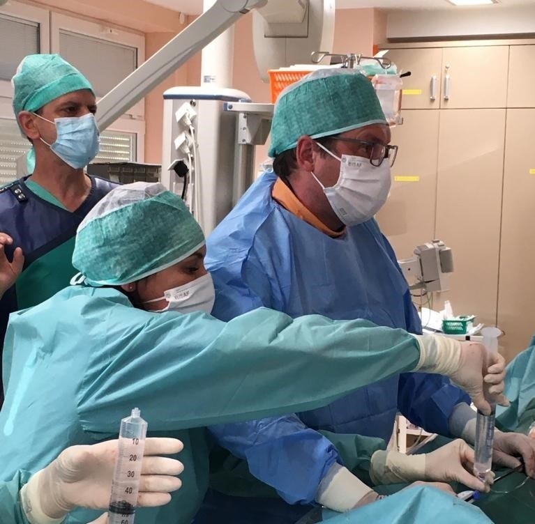 W Uniwersyteckim Szpitalu Klinicznym w Opolu po raz pierwszy w regionie wszczepili pacjentowi rozrusznik serca bez elektrod