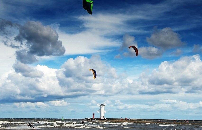 Mogłoby się wydawać, że wielbiciele kite- i windsurfingu...