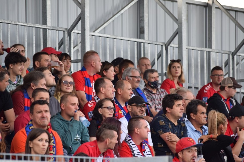 Raków Częstochowa - Lech Poznań ZDJĘCIA KIBICÓW. Pierwsze spotkanie ligowe na nowym stadionie