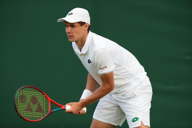 Kamil Majchrzak przyjechał do Bytomia po występie na kortach Wimbledonu.