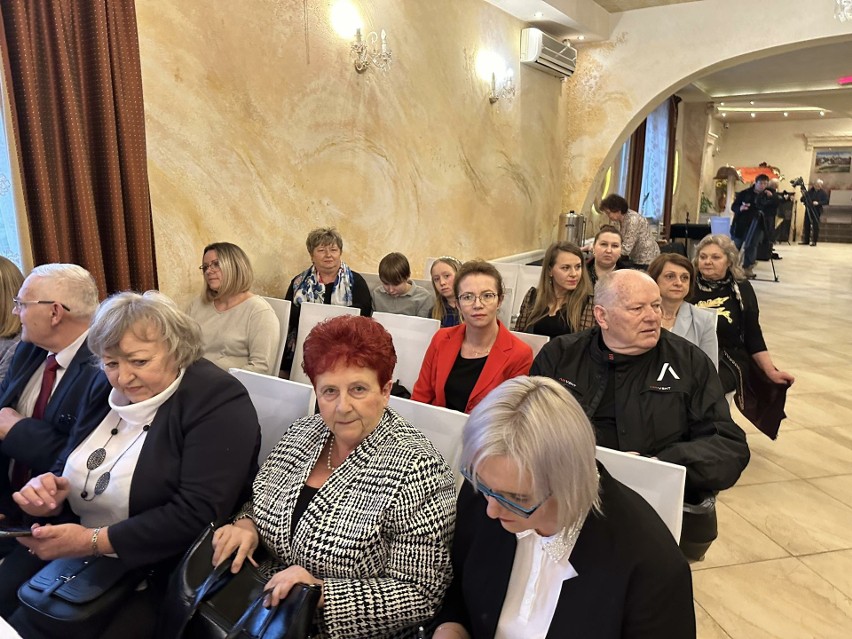 Wybory 2024. Konwencja Prawa i Sprawiedliwości w Sandomierzu. Zaprezentowano radnych do miasta i powiatu
