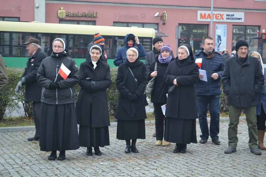 Święto Niepodległości w Częstochowie. Msza święta w Archikatedrze i marsz aleją NMP [ZDJĘCIA]