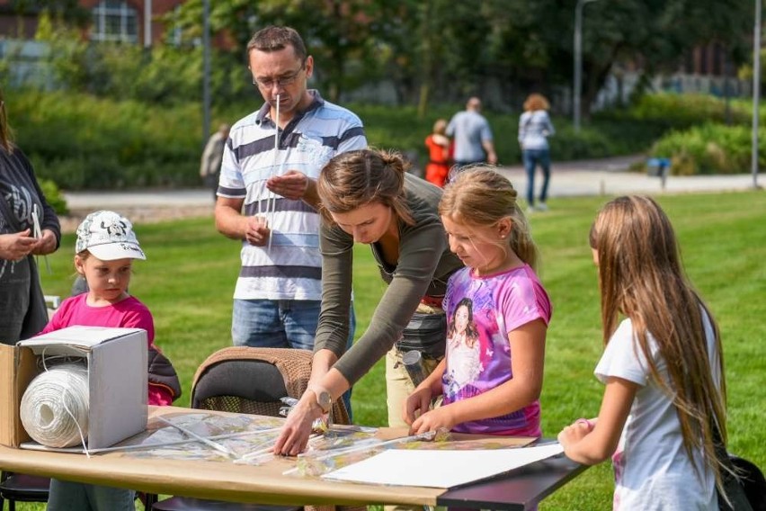 Trwa Piknik Staromiejski w Starym Korycie Warty [ZDJĘCIA]