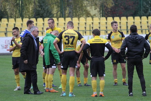Ekipa Włodzimierza Gąsiora nie wygrała w lidze od 25 sierpnia.