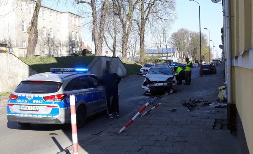 Wypadek w Stargardzie. Zderzyły się dwa samochody 