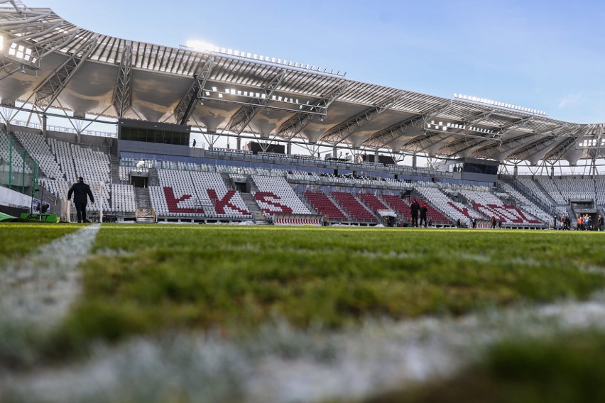 Wktórce stadion ŁKS znajdzie się pod dachem. Najnowsze ZDJĘCIA