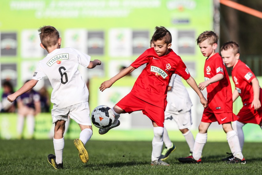 Z Podwórka na Stadion o Puchar Tymbarku: Poznaliśmy zwycięzców w województwie podkarpackim. Cztery ekipy mają szansę zagrać na PGE Narodowym