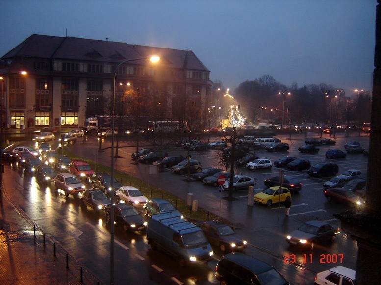 W piątek popoludniu centrum Slupska bylo calkowicie...