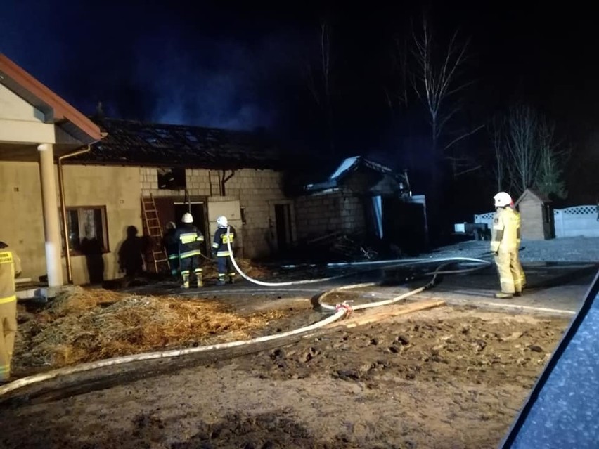 Dom w Kochanowie Wieniawskim spalił się w nocy z piątku na...