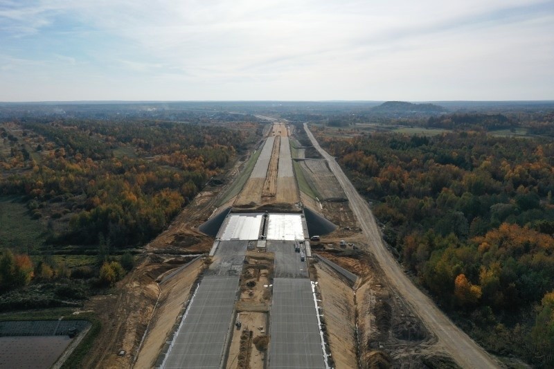 Budowa autostrady A1 pod Częstochową. Zdjęcia z drona....