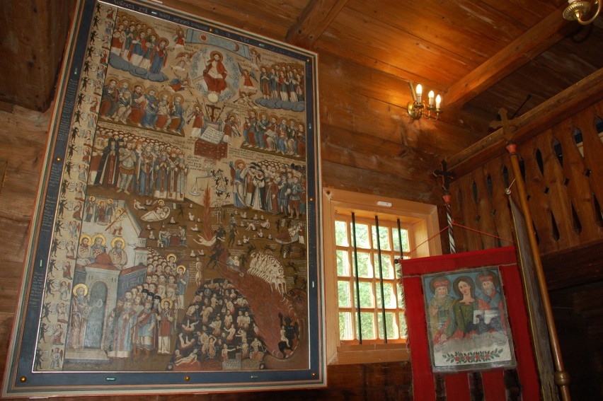 Wnętrze cerkwi w Świątkowej Małej