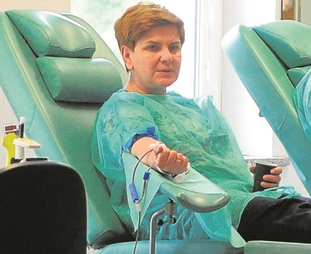 Beata Szydło oddawała wczoraj krew