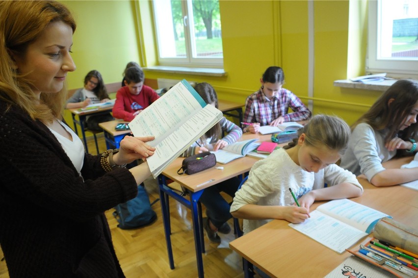 Zmiany w wynagrodzeniach nauczycieli Ministerstwo Edukacji i...