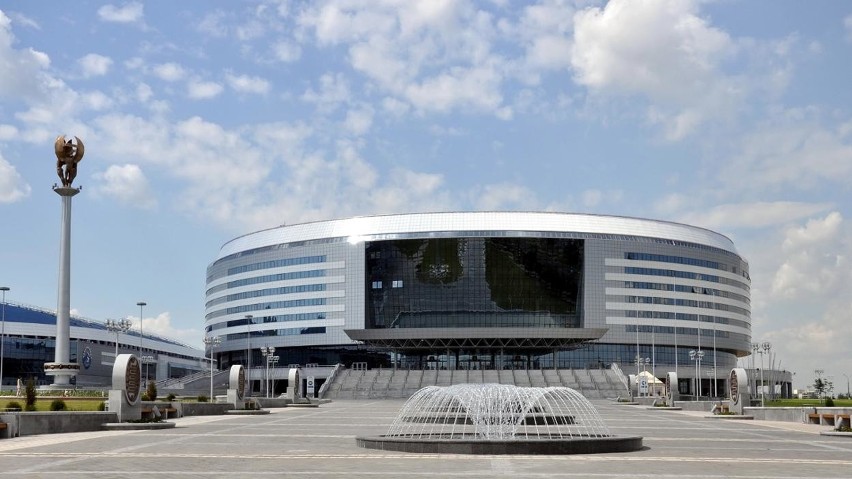 Mińsk Arena na ok. 15 tys. widzów.