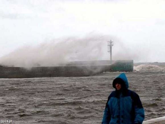 Rano wiatr na morzu miał siłę do sześciu stopni w skali Beauforta
