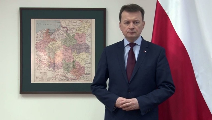 Minister MSWiA Mariusz Błaszczak: Chwała bohaterom! Chwała...