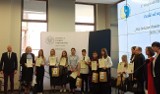 „Ocalić od zapomnienia...”. W IPN w Lublinie wręczono nagrody dla laureatów konkursu wiedzy o partyzantach. Zobacz zdjęcia