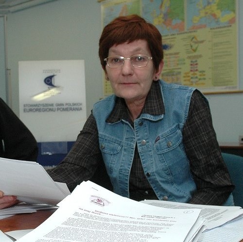 Prof. Dąbrowska jest jak zawsze surowa w swoich ocenach, ale obiektywna.