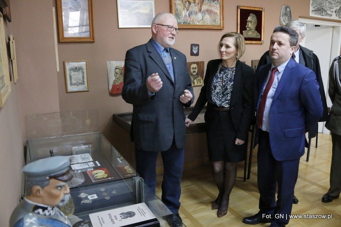 Muzeum Ziemi Staszowskiej zaprasza do oglądania wystawy z okazji 100 - lecia odzyskania niepodległości