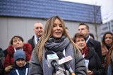 "Tak dla in vitro". Ewa Kopacz i Małgorzata Rozenek-Majdan w Poznaniu zbierały podpisy pod projektem ustawy