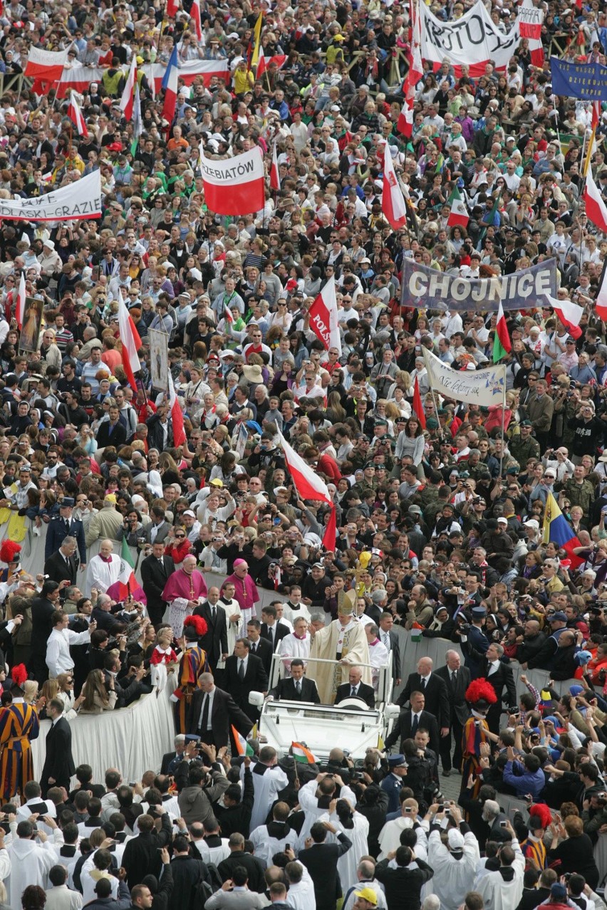 W 2011 r. Jan Paweł II został beatyfikowany