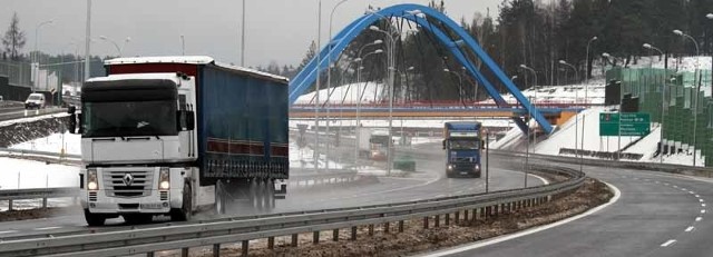 W grudniu drogowcy otworzyli odcinek Katrynka - Przewalanka. Później droga do Augustowa jest w opłakanym stanie. Niewiele się to zmieni.