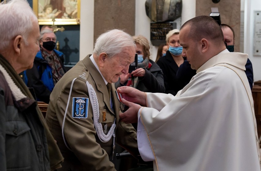 99. urodziny Zbigniewa Rylskiego ps. "Brzoza" żołnierza...