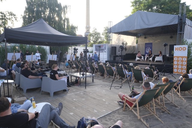 Pierwszy dzień sezonu 2023, który będzie 14 kwietnia, rozpocznie się koncertem RAT KRU. Dzień później zaplanowano zaś koncert MARIKI. Weekendowi otwarcia będzie towarzyszyć również Poznańska Giełda Fonograficzna.