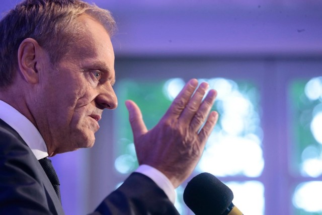 Donald Tusk zapowiedział, że na listach PO do Sejmu nie znajdą się przeciwnicy aborcji do 12. tygodnia ciąży.