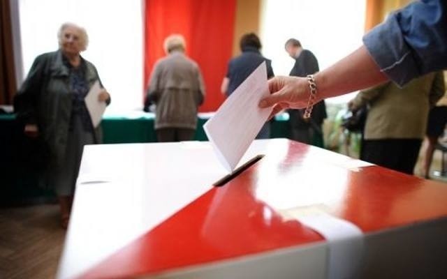Wyniki wyborów samorządowych 2018 do rady powiatu włoszczowskiego. PiS wygrał z PSL jednym mandatem