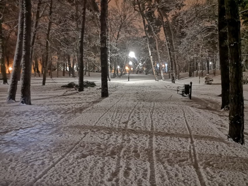 Uwaga mieszkańcy regionu! Trudna sytuacja na drogach [zdjęcia]