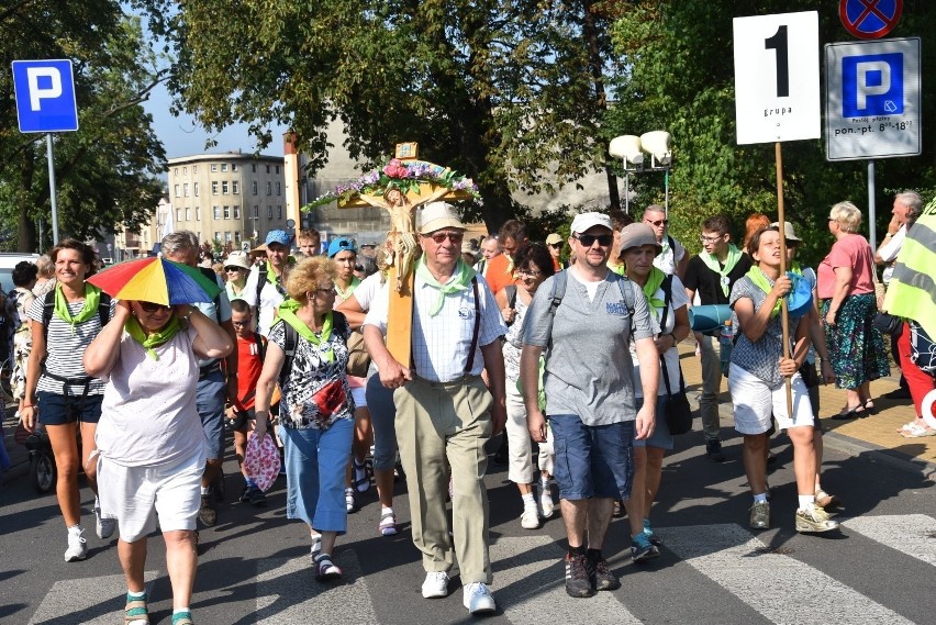 75 Piesza Rybnicka Pielgrzymka do Częstochowy oficjalnie...