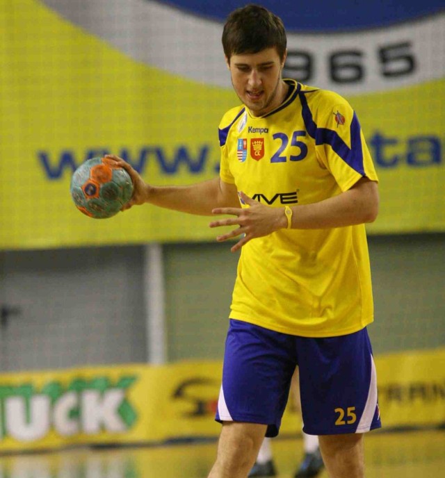 Wiktor Malinowski w nowym sezonie 2012/ 2013 będzie grał w AZS Uniwersytecie Radom.