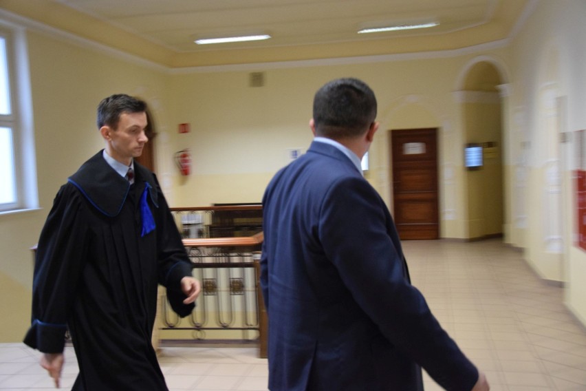 Andrzej K. zaskarżył do sądu zarządzenie wójta Rudnik.